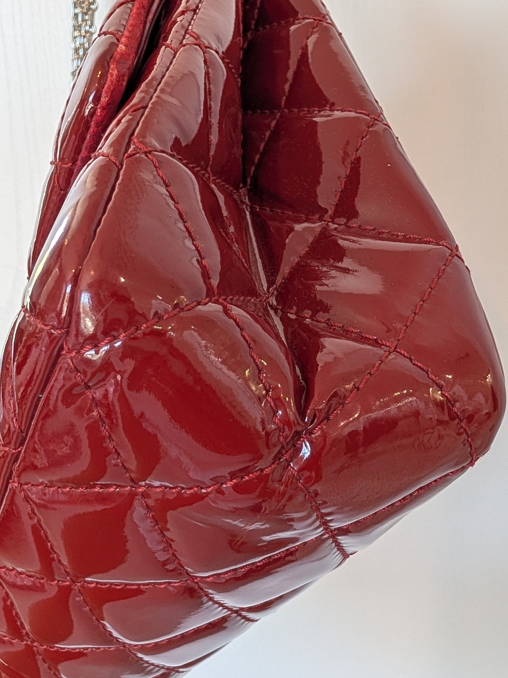 Chanel Red 2.55 Reissue Quilted Patent Leather Crossbody Flap Bag - Picture 7 of 16